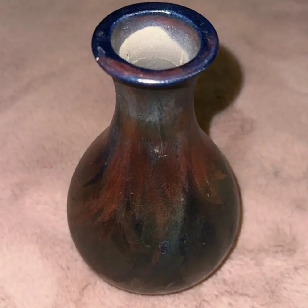 Gorgeous Navy and Bronze Signed Wayne S. 8” Vase